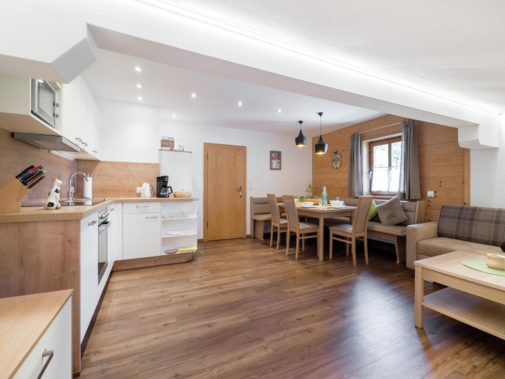 Cozy Feel Good Holiday Apartment In Leogang Exterior photo